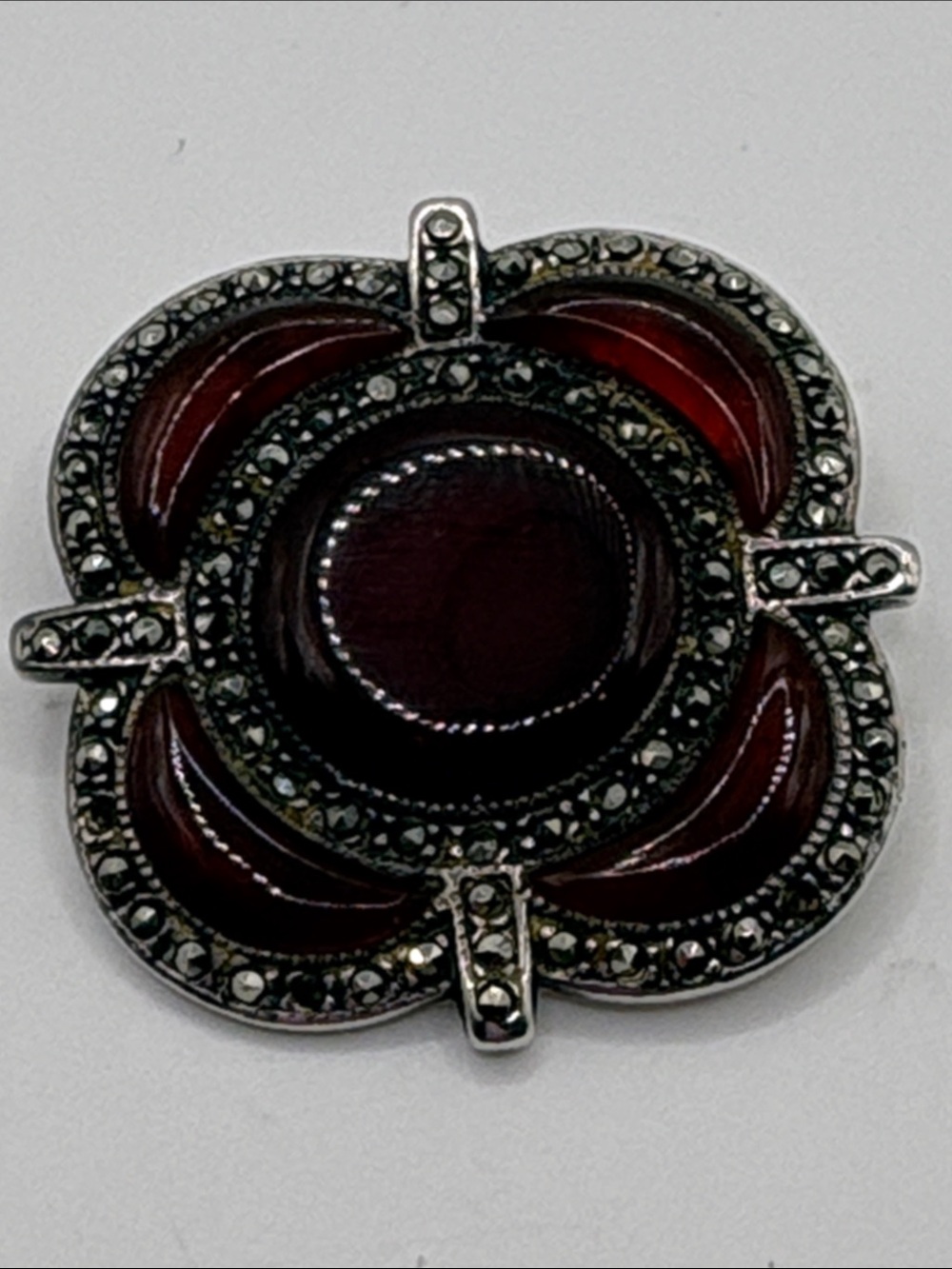 Vintage 1940’s Carnelian Sterling Silver Deep Red Statement Brooch marcasite